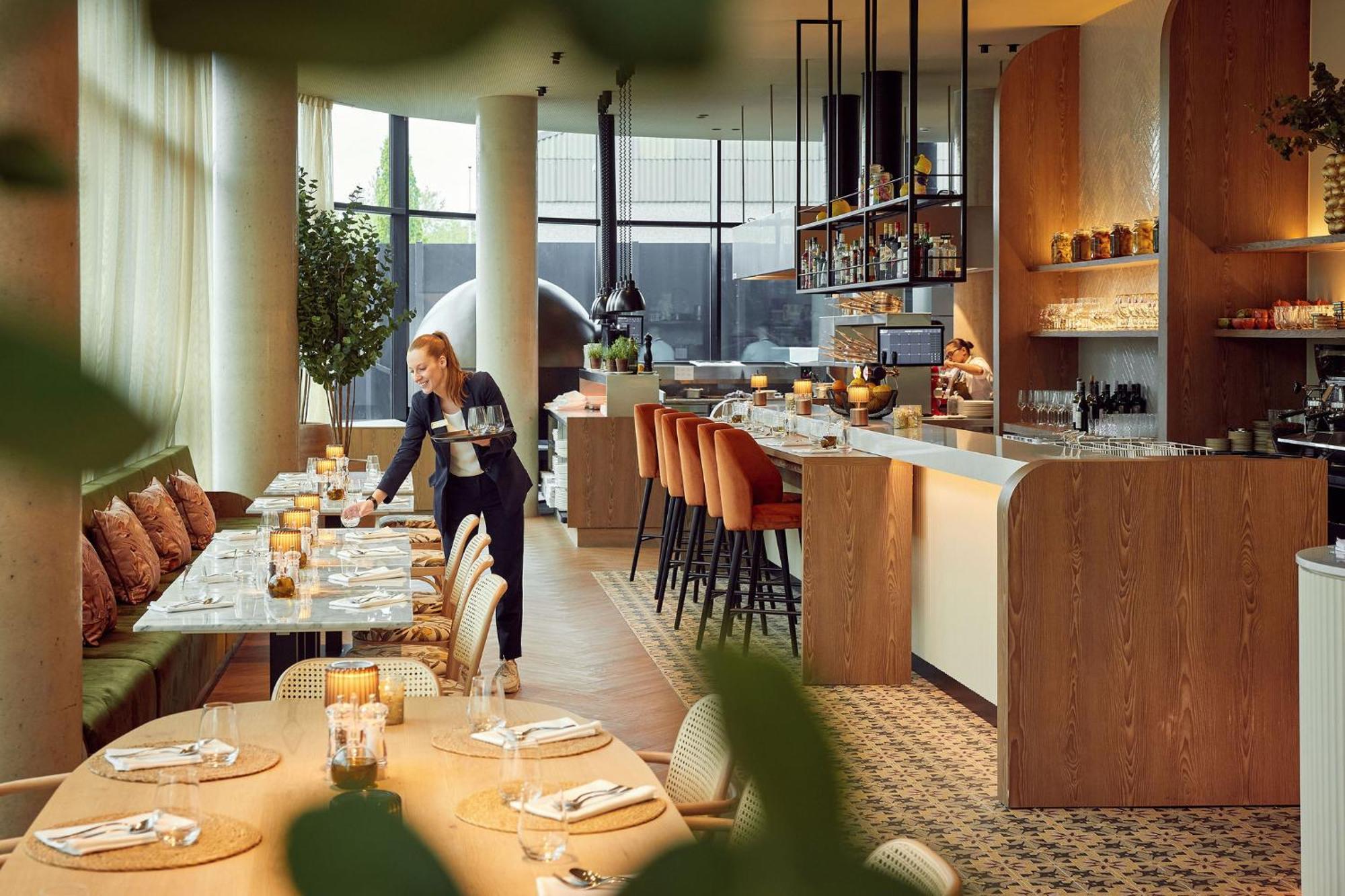 Van Der Valk Hotel Gent Exterior foto